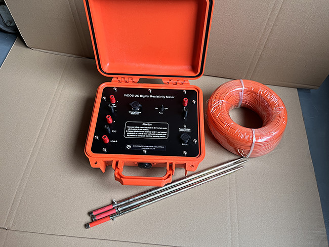 Small Electrical Geophysical Resistivity Meter For Groundwater Light Weight