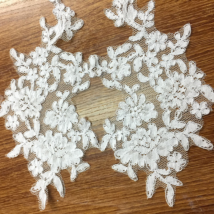 Ivory Venise Cord Lace Applique for Bridal Gown Wedding Dress decor,one pair