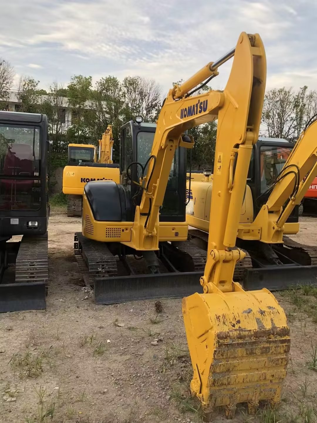 5ton Used Komatsu PC55 Excavator Good Condition and with Other Hydraulic Valve