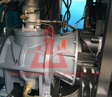 Rotary Screw Air Compressor LGCY-22/8 Diesel Power Mobile Air Compressor