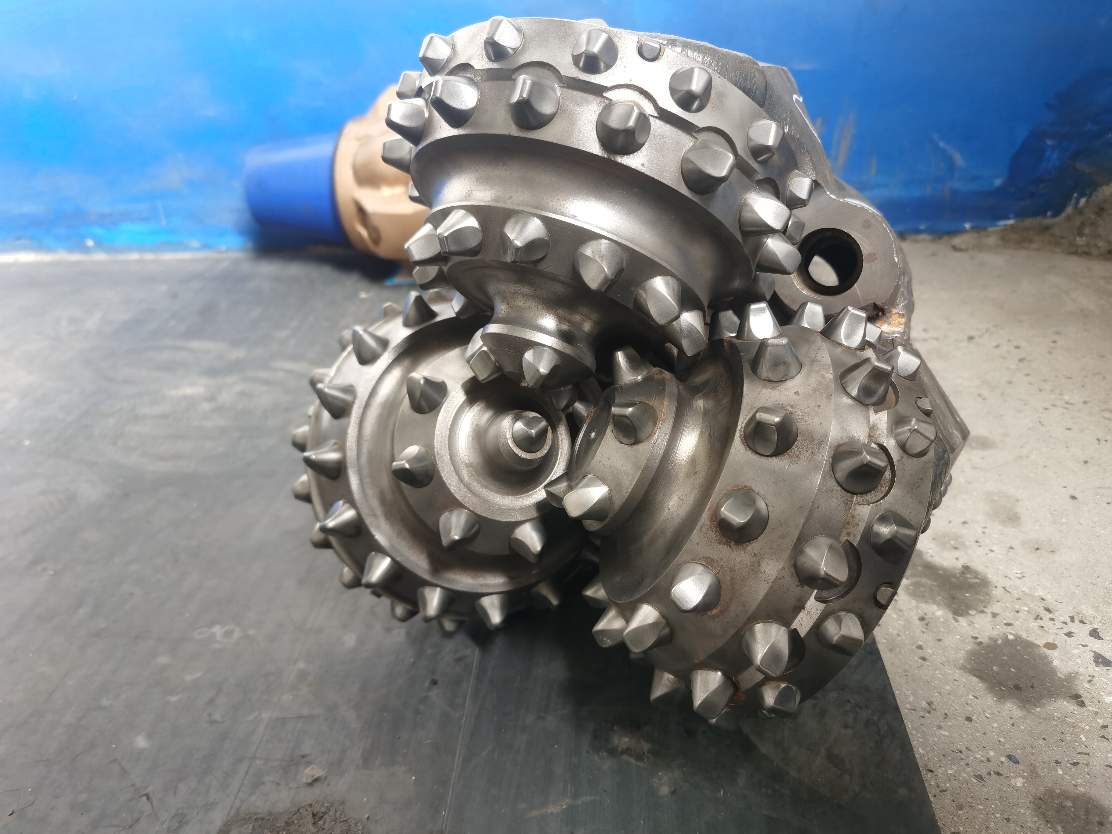 Factory 12 Inch IADC537 Tricone Roller Cone Bit For Oil Well Drilling