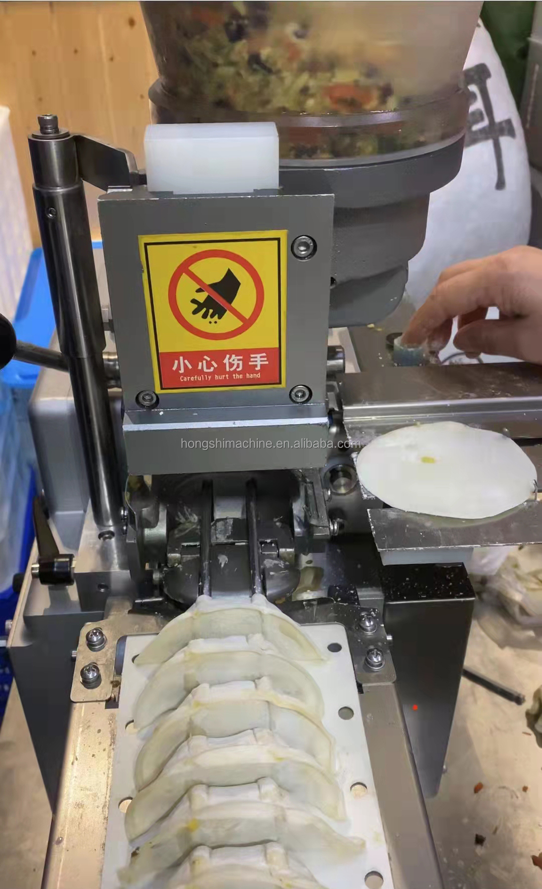 Tabletop Dumpling Making Machine Fried Dumpling Maker Machine Japanese Gyoza Making Machine