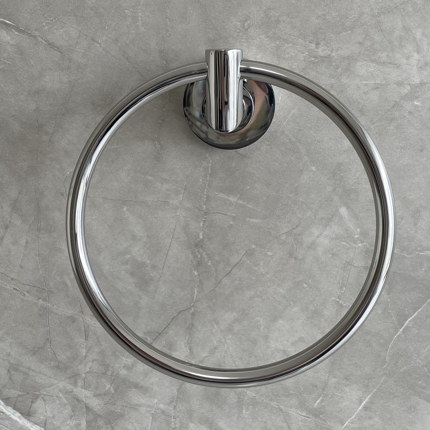 Heavy Duty Bathroom Towel Rings Simple Round Polished 304 Stainless Paper Towel Holder Wall Mount