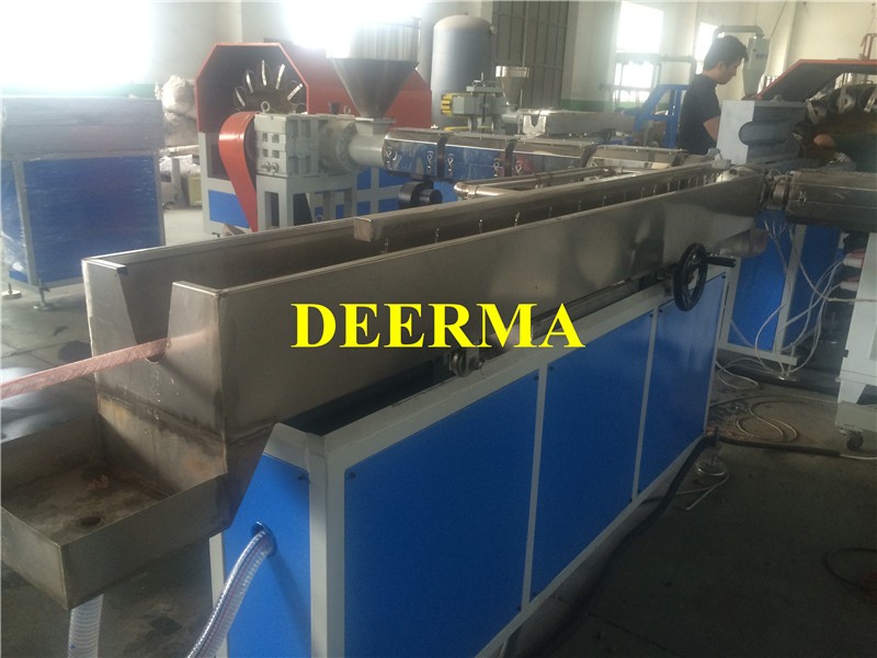 Local Demand and Voltage 380V 3P 50HZ PVC Fiber Reinforced Hose Extrusion Machine with High Productivity