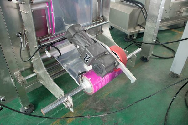 Automatic frozen food french fries plantain banana chips packing machine