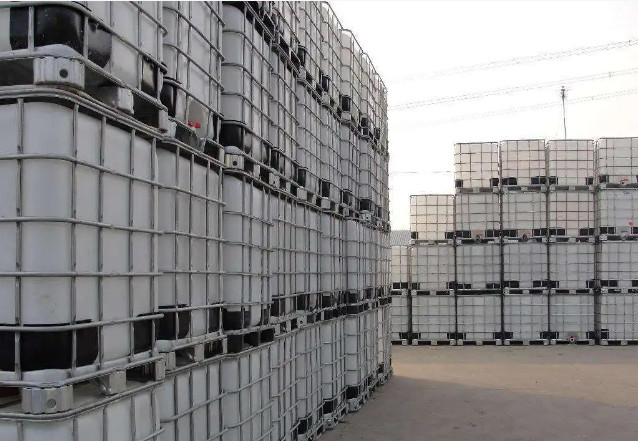 Medium Viscosity Electrical Insulating Epoxy Resin Transparent For Transformer Curing