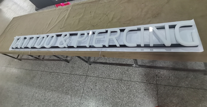 Custom Acrylic 3D LED Letter Signs 0.6mm 0.8mm Stainless Steel for Indoor decoration