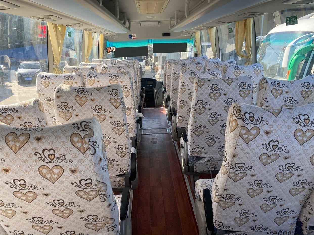 KLQ6882 Used Long Trip Coach Buses 50 Seats RHD Used Yutong Bus Front Engine