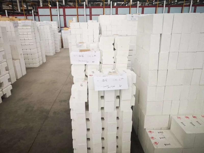 White Corundum Brick for Garbage Incinerator by Xinmi Insulation and Refractory Material