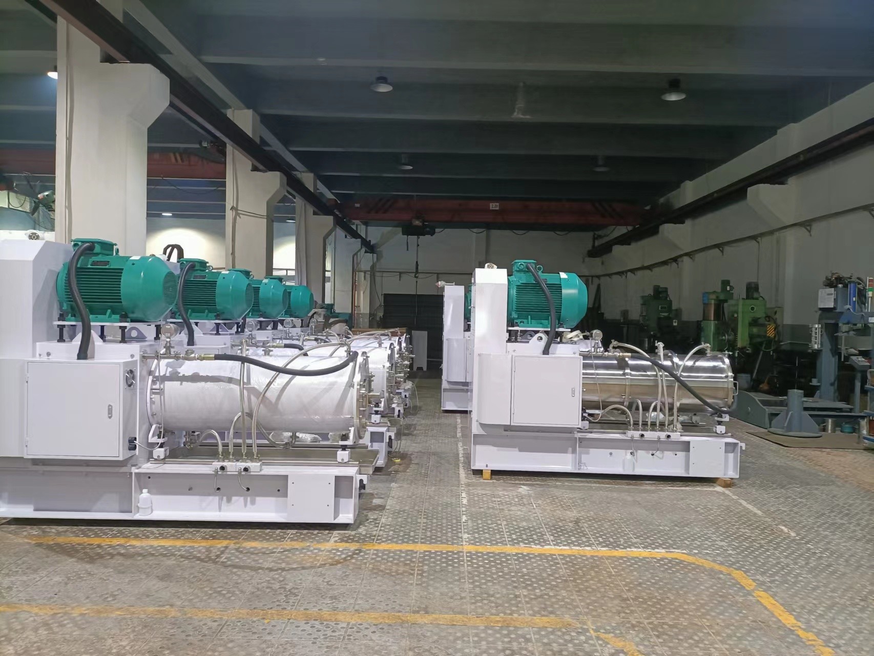 250L/100L PLC Control Wet Grinding Sand Milling Machine With Industrial Capacities For Paper Making