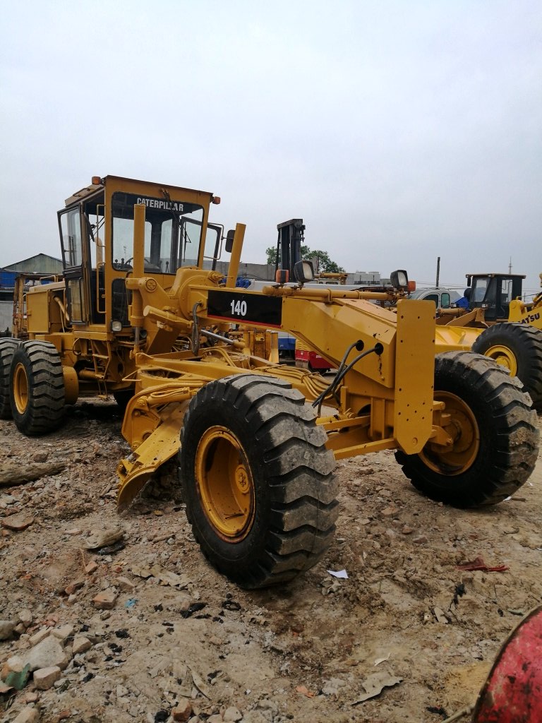 140H Used motor grader  2010 recondition grader