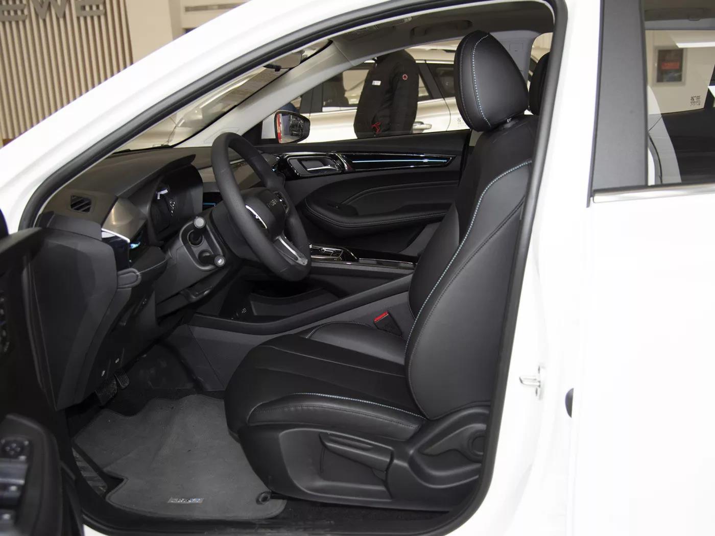 s Top 2023 Roewe Ei6 Max EV Luxury Four Wheel Electric Sedan with 502 km Range and Max. Speed of 185 km/h