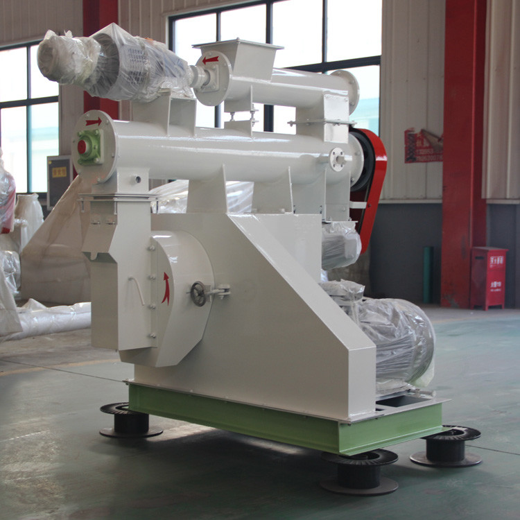 Livestock Horse Small Pellet Making Machine 1.5mm To 12mm Hay Pellet Machine