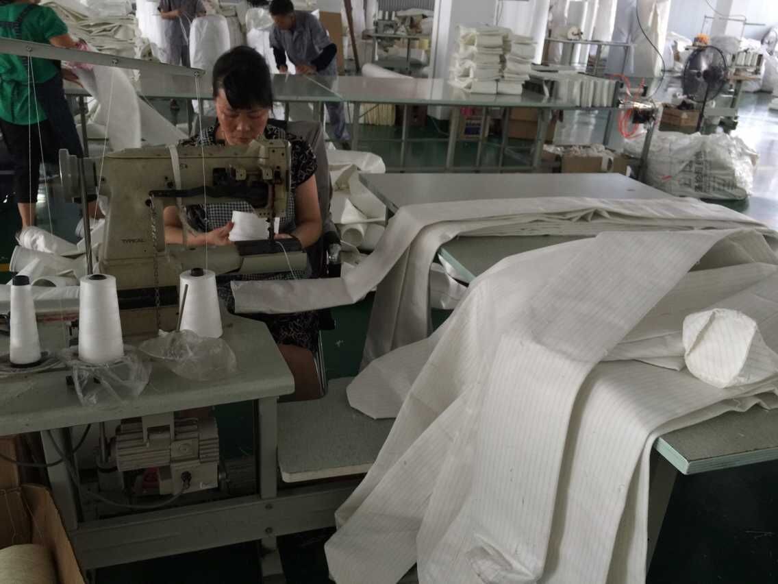 P84 / Nomex / Polyester /PTFE /Fms/PP Needle Punched High Temperature Filter Felt Cloth Bag