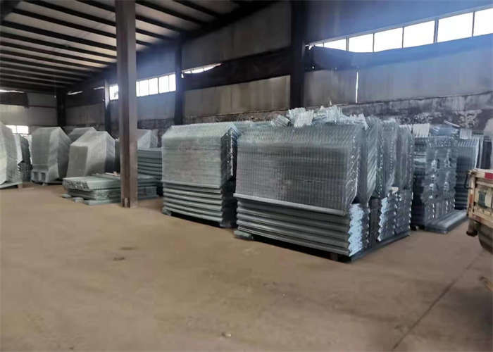 Q235 Hot Dipped Galvanized H Type Layer Chicken Cage For Farm