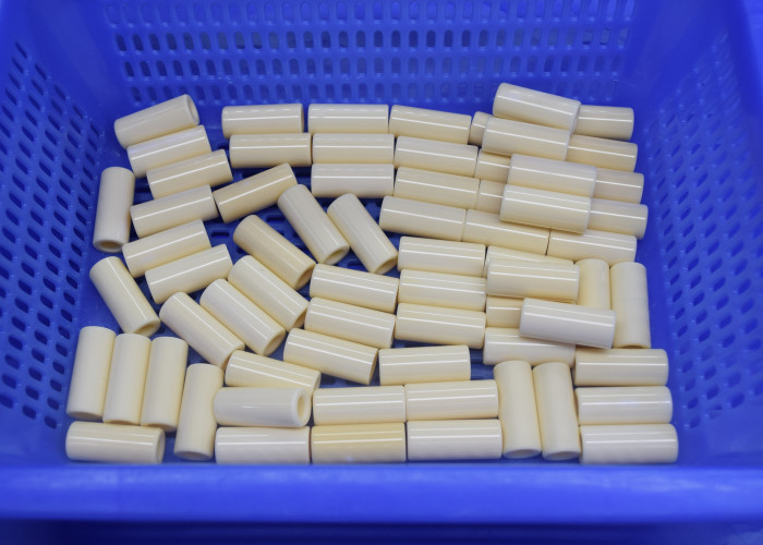 Y-PSZ Zirconia Ceramic Parts , ZrO2 Ceramic Bushing / Sleeve / Tube For Pump Piston
