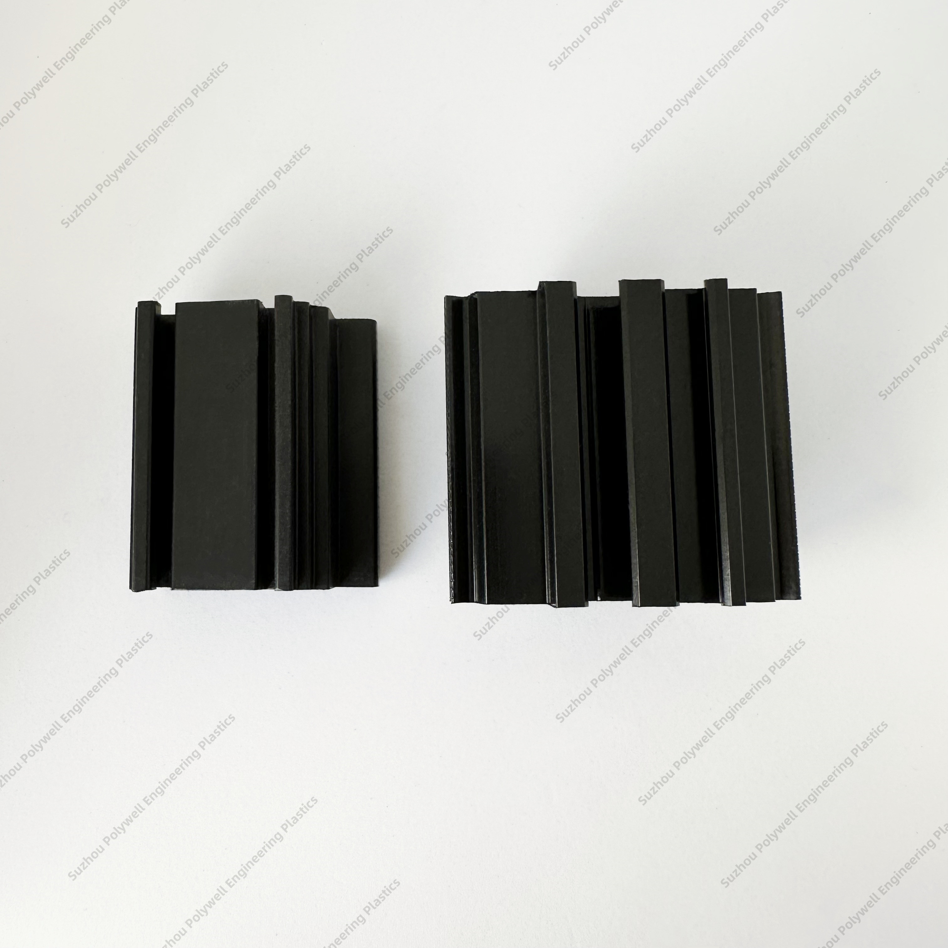 Nylon PA66 Glass Fiber Reinforced Pellets For Engineering Plastics Break Bridge Polyamide Profile