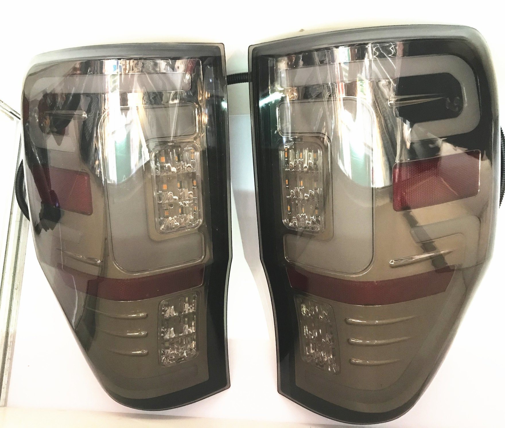 Automotive Parts Black LED Taillight For Ford Ranger 2012-2019