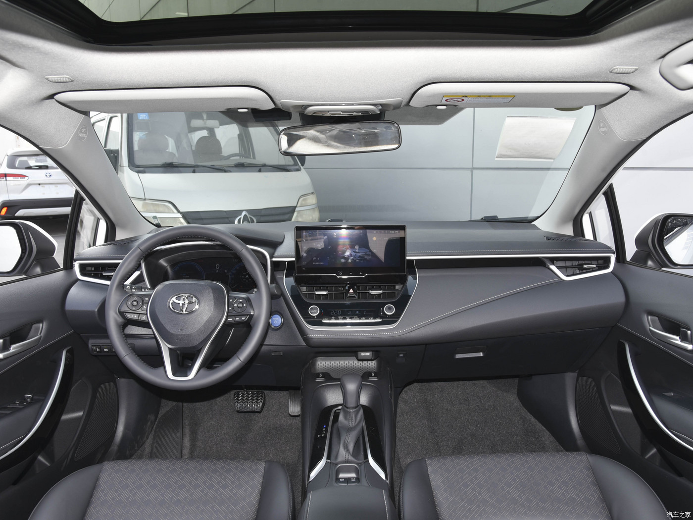 2024 Toyota Corolla Cross Frontlander Cheap Price TOYOTA SUV 5 Seats Stock Available Fast Delivery
