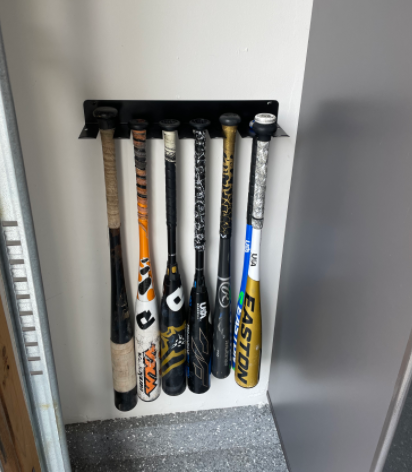 16 Bat Metal Baseball Bat Rack Holder for Wall Mount Sports Equipment Storage