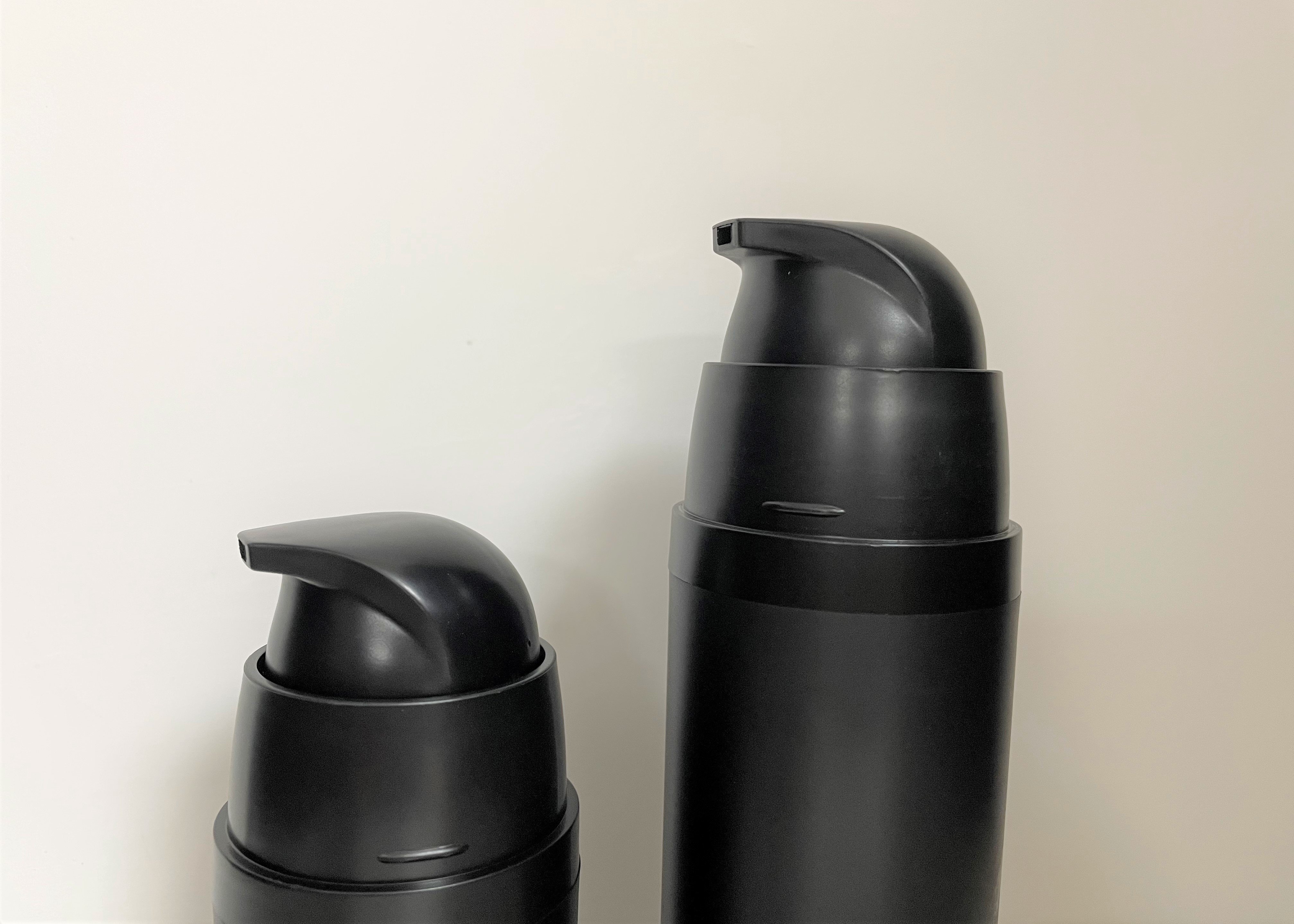 Hot Stamping AS Airless Empty Foundation Bottle With Pump