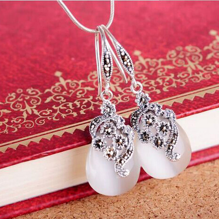 Retro Jewelry Thai 925 Silver with Marcasite White Opal Earrings(LR1036WHITE)