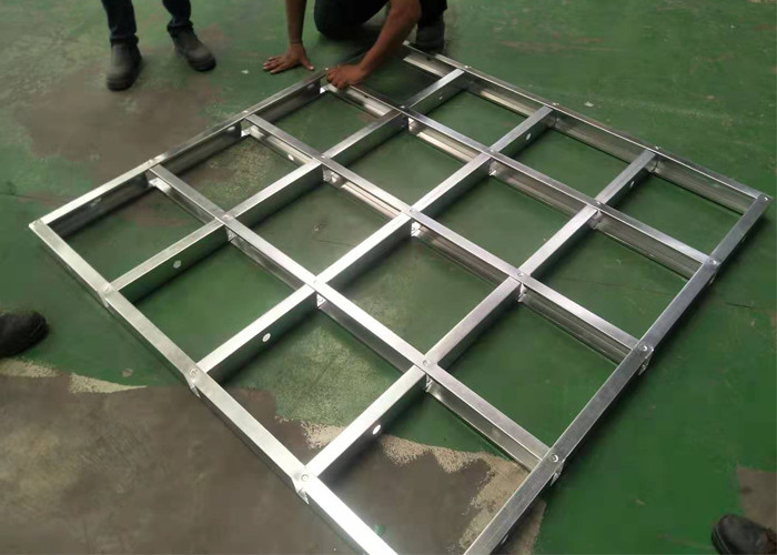 Light Weight Galvanized Coils Stud And Track Roll Forming Machine With Perforation