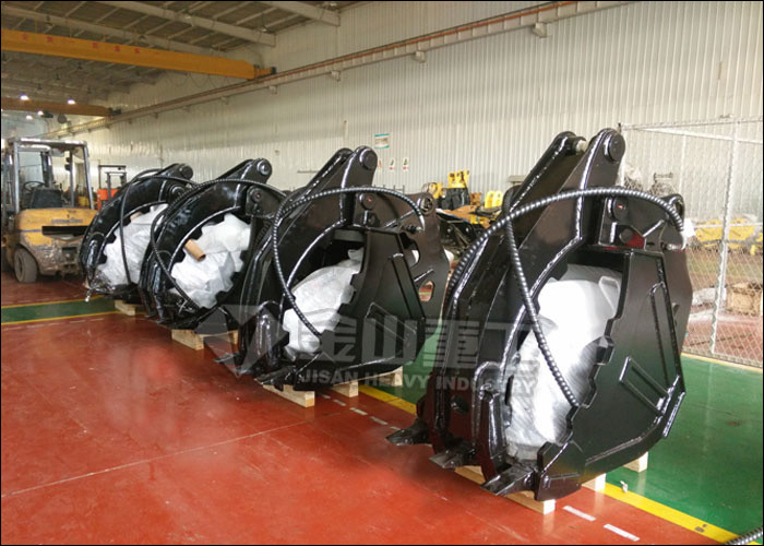 Q345B/NM400 Steel Excavator Bucket With Thumb Suit Hitachi ZX70 ZX80 EX100 ZX120