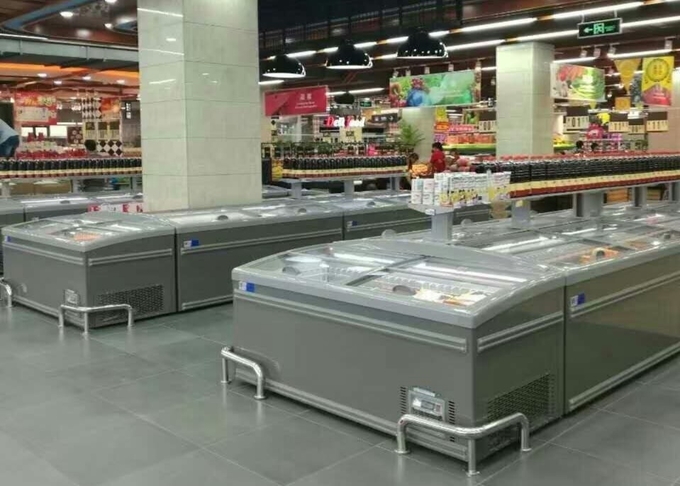 Seafood Display Supermarket Island Freezer With -18~-22 ℃ And Interior Lighting