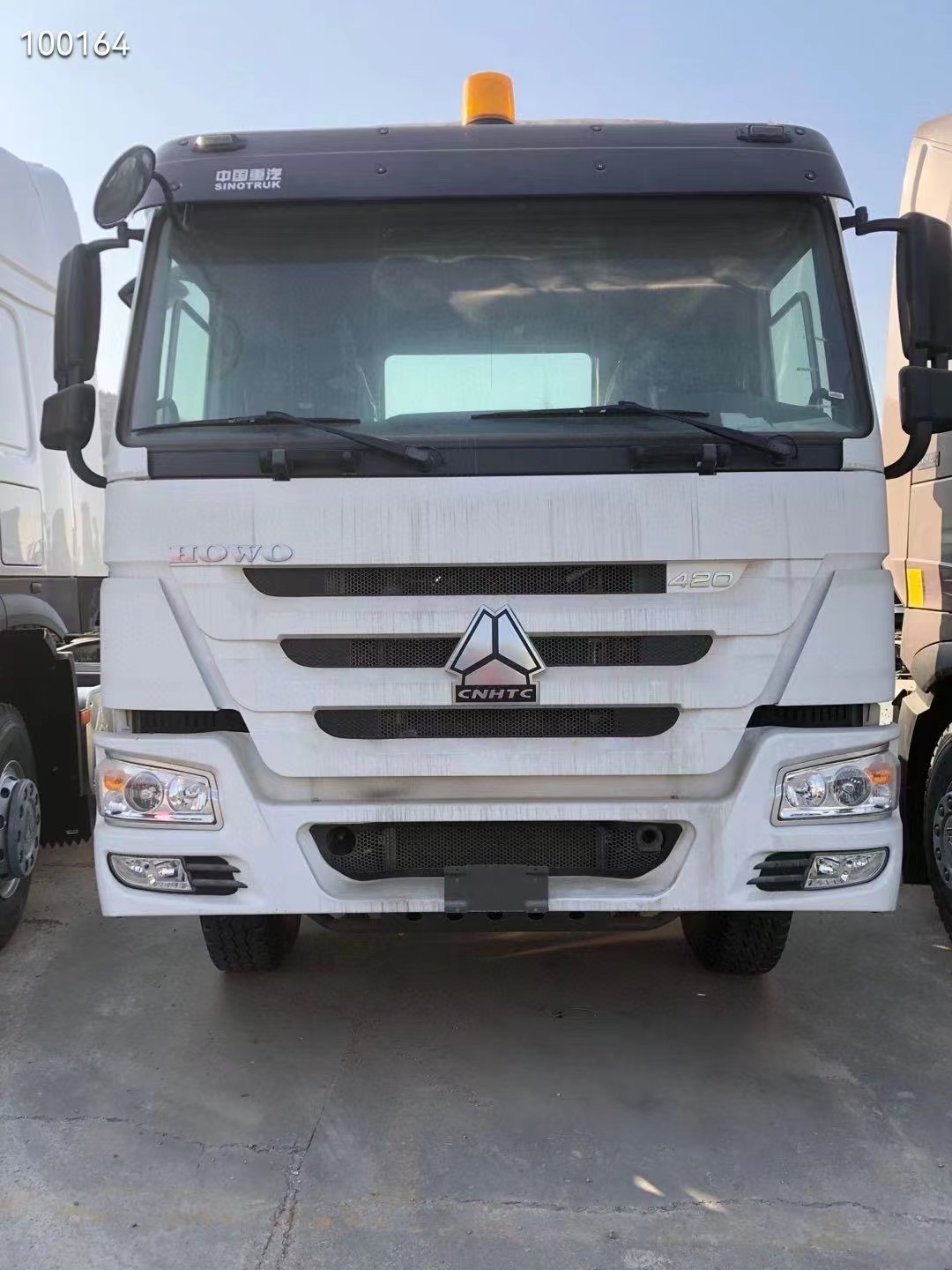 Used Howo Trucks 6*4 371hp Left Steering Used Tractor Units Sino Truck