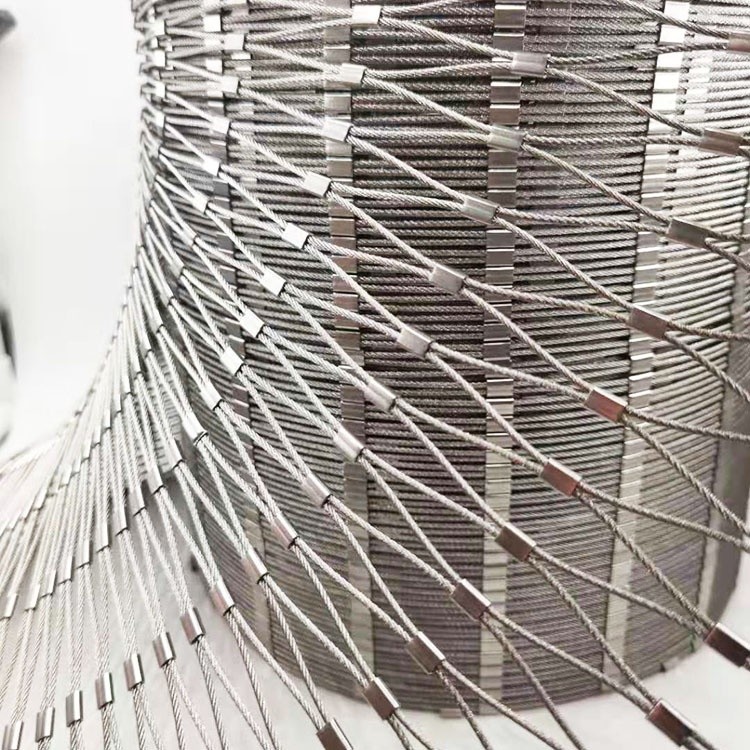 1mm Stainless Steel Cable Mesh Hole Size 7 × 7 7 × 19 1 × 19cm Strong Flexible