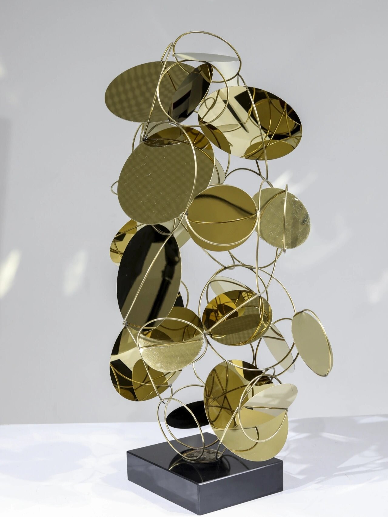 Sweet Design Modern Luxury Stainless Steel Rose Gold Floor Sculpture For Decor