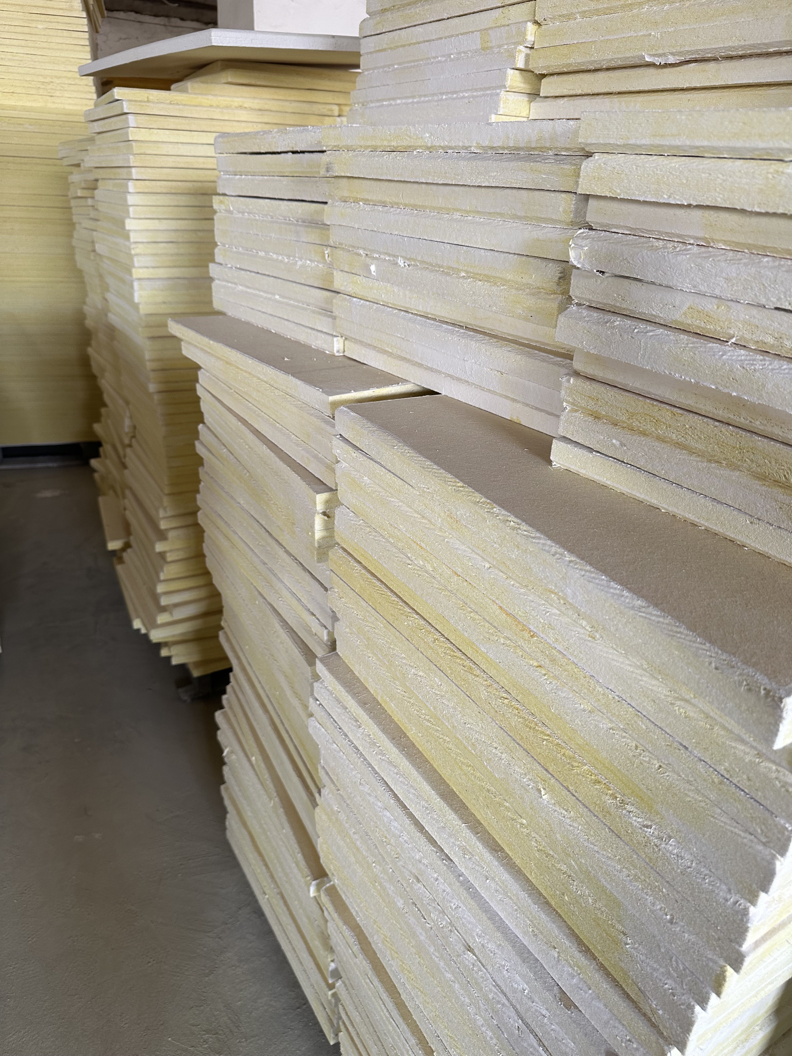 Fireproof Suspended Ceiling Acoustic Panels Soundproof Fiberglass Acoustic Ceiling Tiles