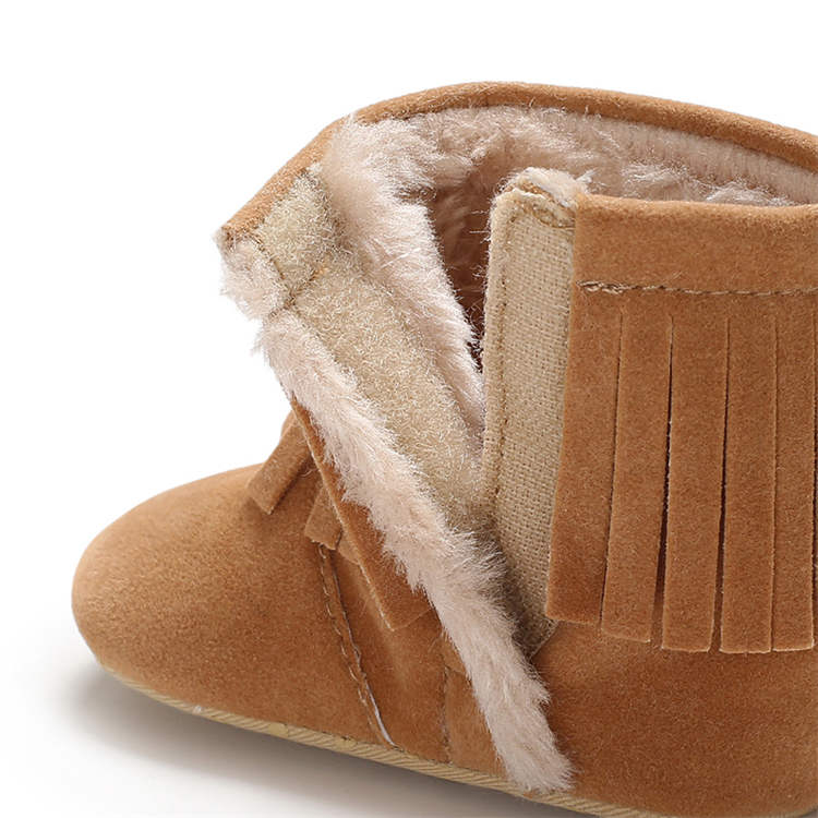 2019 winter wholesale Faux suede Tassel 0-18 months crib baby boots