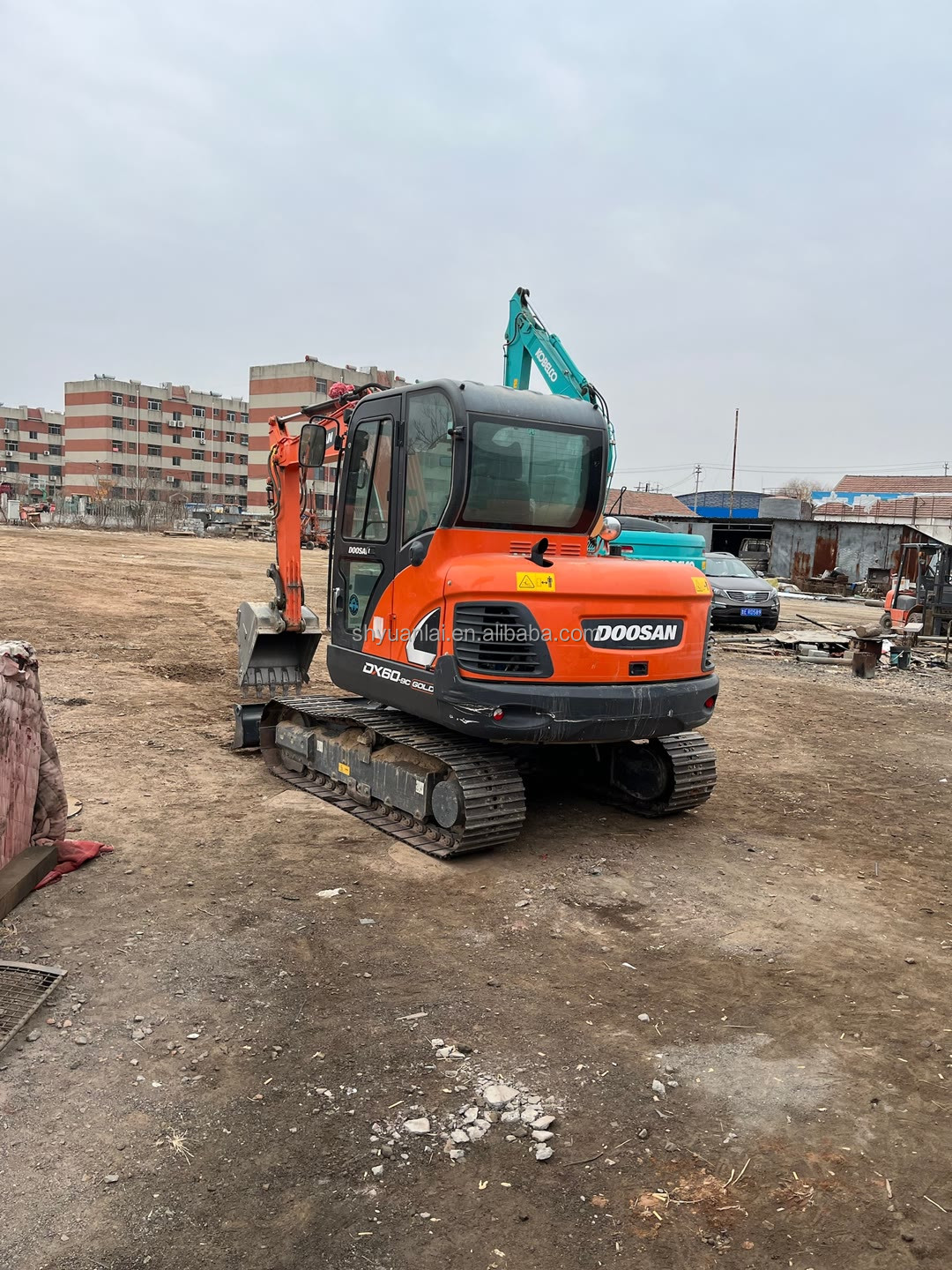 Second Hand DOOSAN DX60 Excavator and Energy-Saving for Crushing Used Hand Excavators