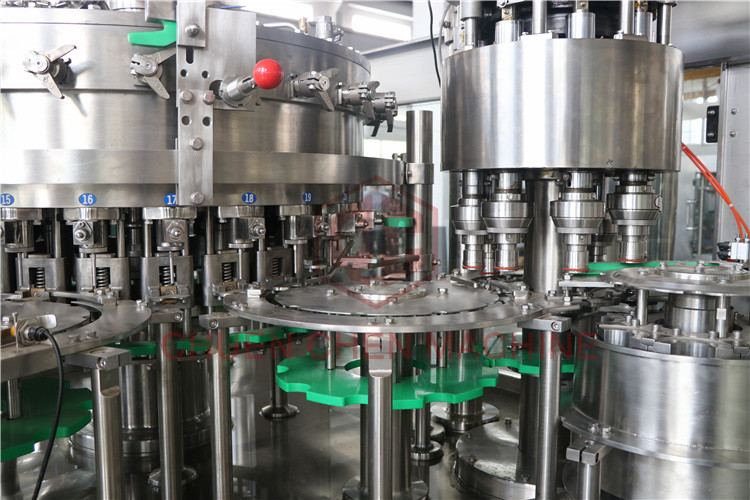 Industrial 330ML Carbonated Drink Filling Machine Capping Labeling Production 1000BPH