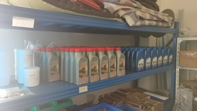 AS380 High Temperature Chain Oil for SMT Machine Parts with Anti-corrosion Properties 1