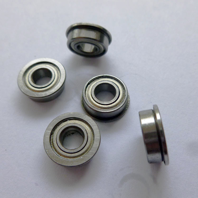 Fast Speed URB Bearings 6207ZZ 72mm Outside Diameter With Nylon Cage