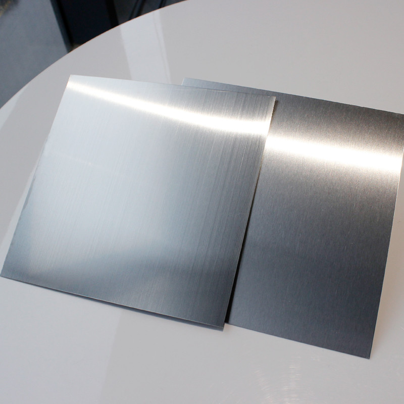 0.9Mm SS Metal Sheet 304 Grade Brushed Stainless Steel Sheeting