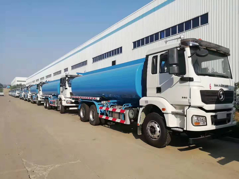 22m3 fuel tanker truck oil transport tanker Shacman 6*4 tanker truck price