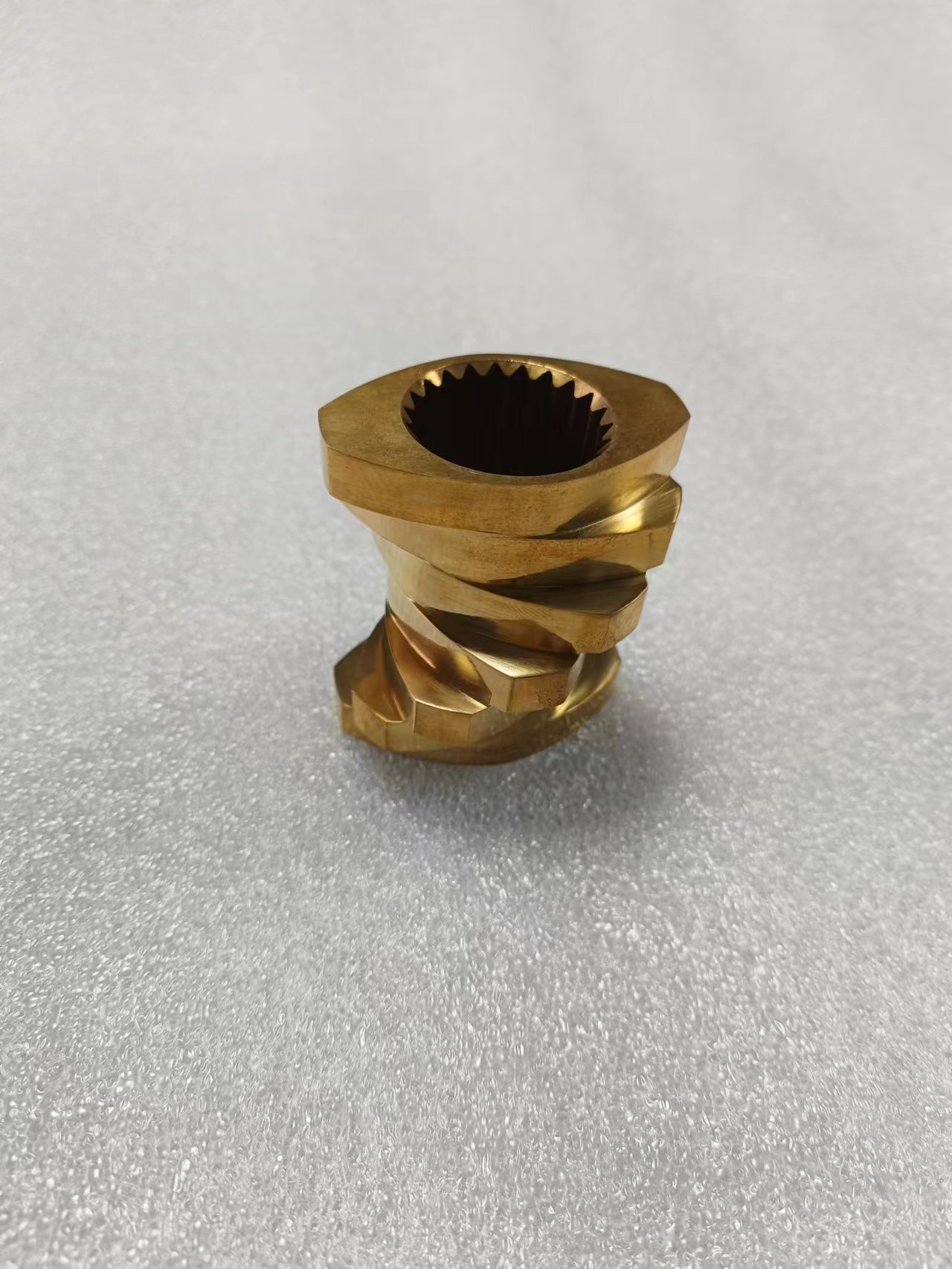DIN Standard WR14 Twin Screw Extruder Parts Extruder Screw Elements