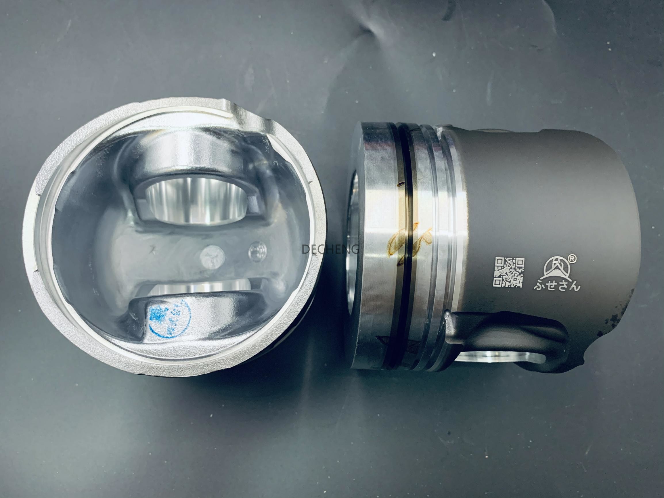 6M2012 C56DFS Volvo Excavator Parts Diesel Engine 61mm Piston