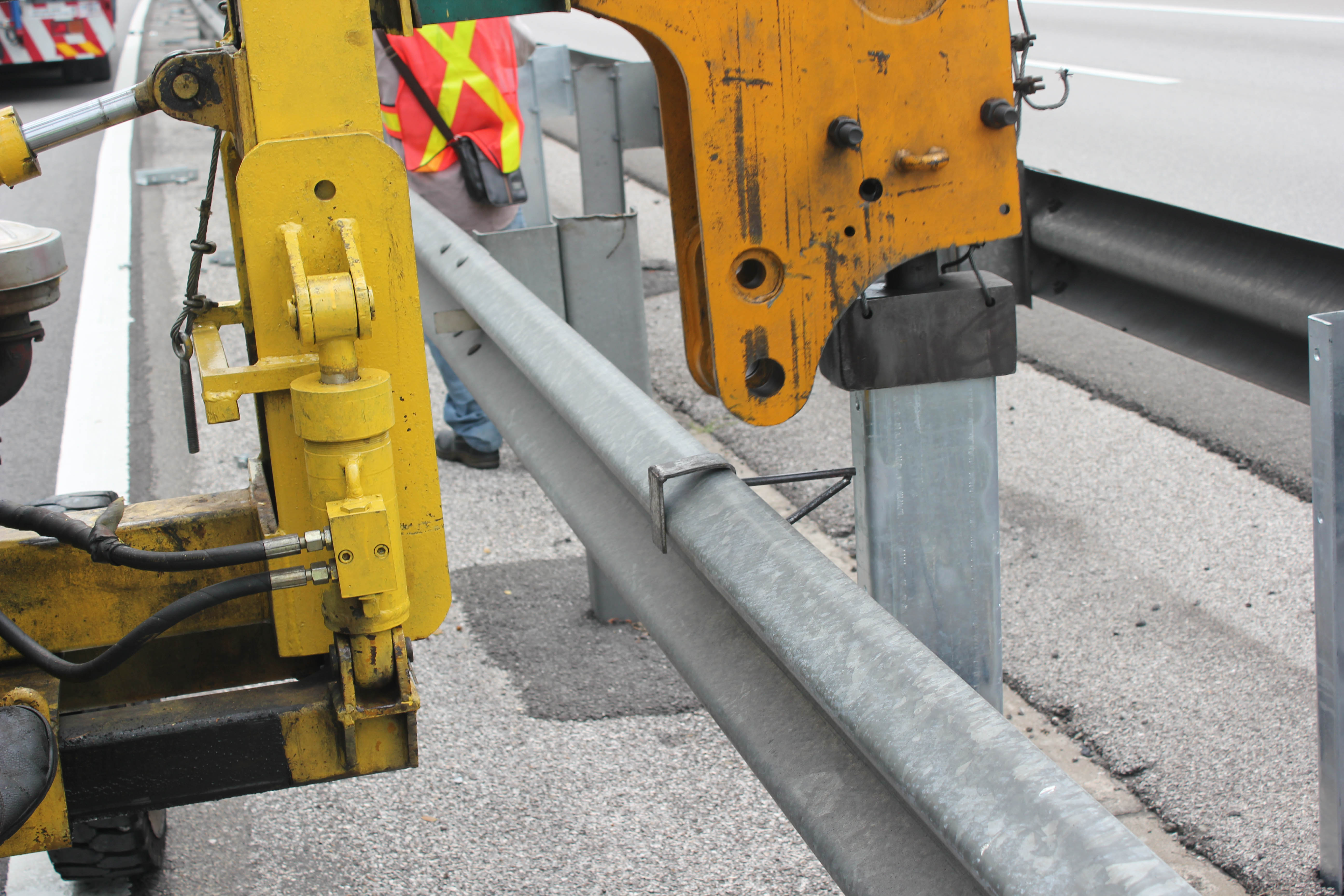 CE Highway Guardrail Pile Driver Machine Hydrualic For Drilling