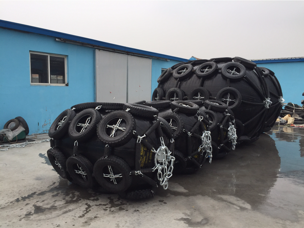 Dock Floating 50kpa 80kpa Yokohama Type Pneumatic Rubber Fender 1