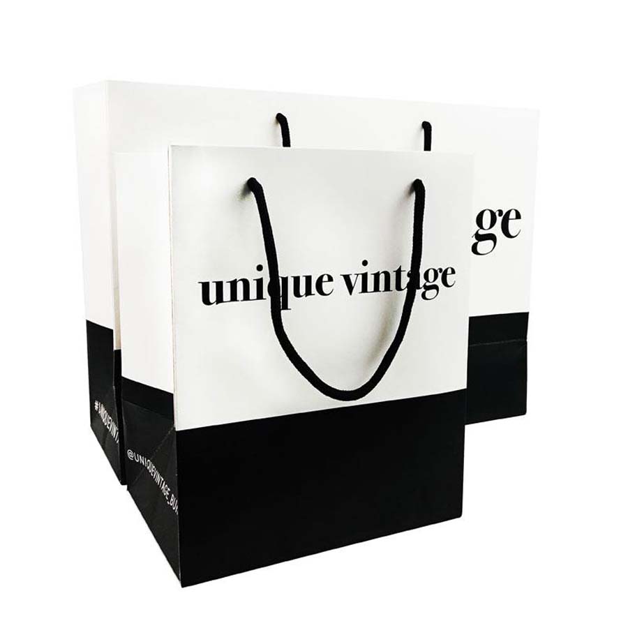 Custom Logo Clothing Shopping Gift Packaging Paper Bag with Drawstring and UV Coating