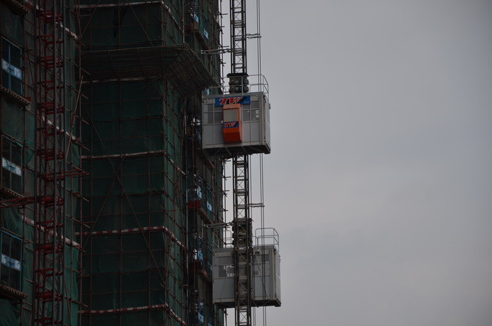 Single Cage 110kw Temporary Construction Elevators 96m/Min Construction Man Lift