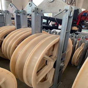 Buy cheap 120KN Rated Load Bundle Nylon Wheels Conductor Stringing Blocks product