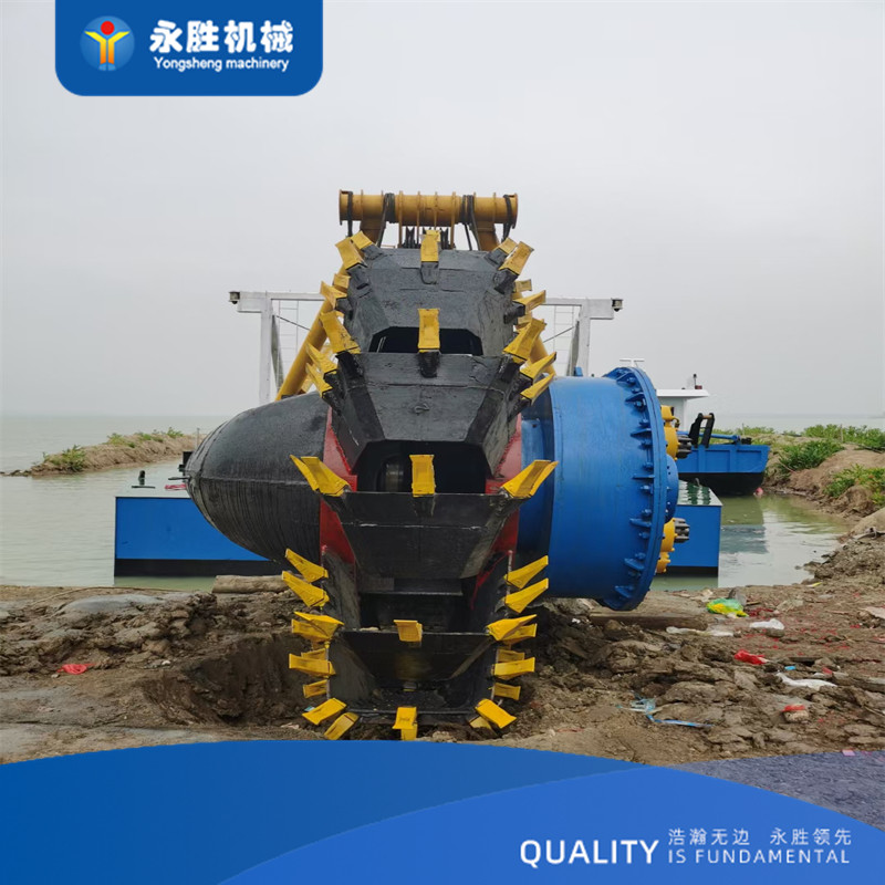 8 inch cutter suction dredger for river sediment pumping capacity 100m3/h