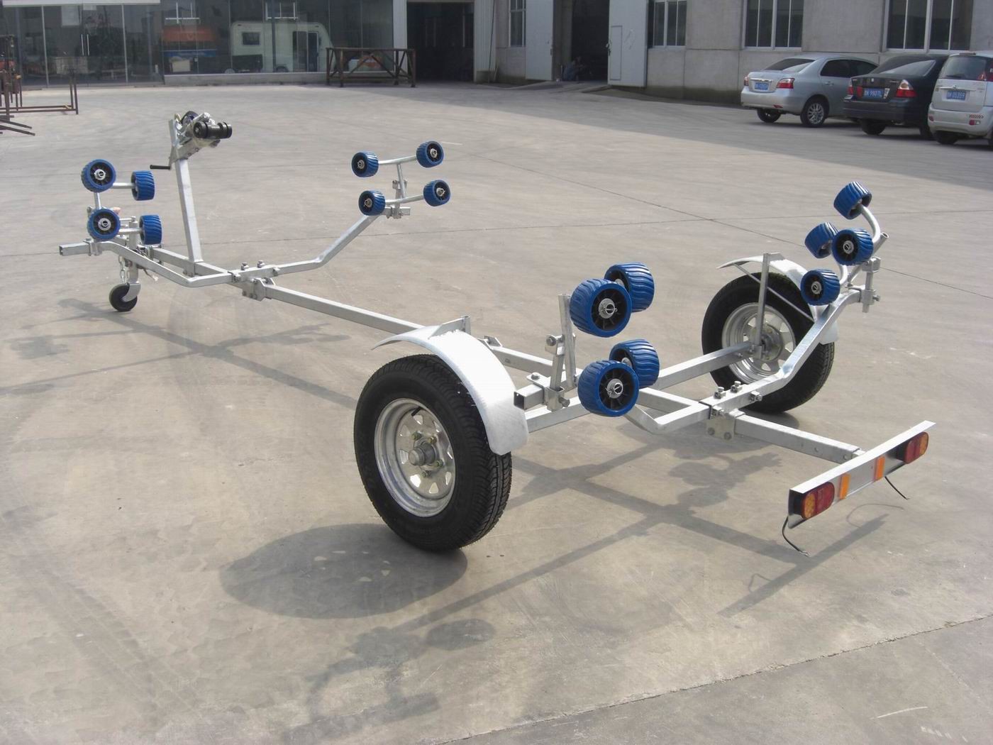 Easy Take Two Axle Boat Trailer , 4.5m Foldable Boat Trailer For Inflatable Boats