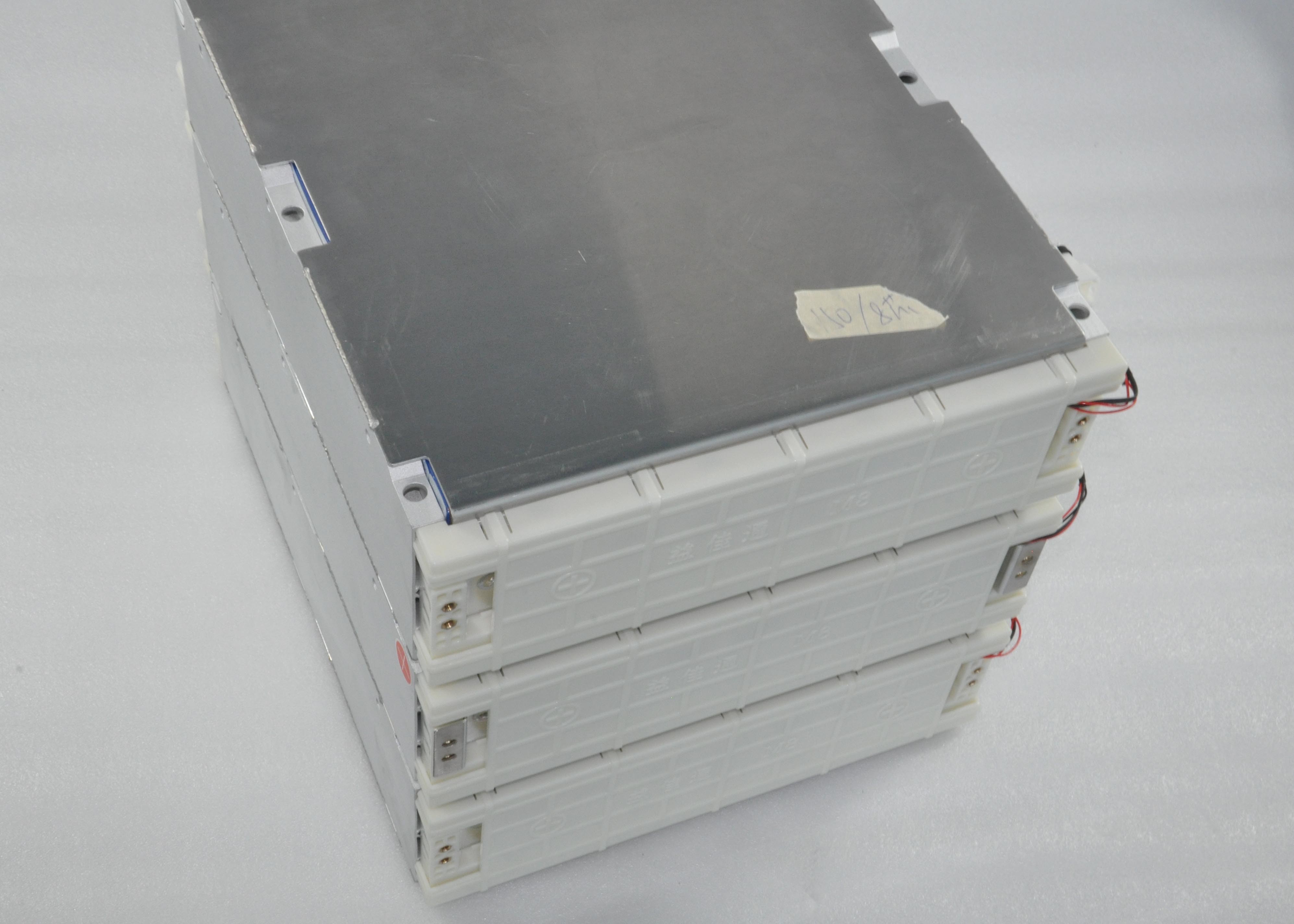 436.6mmx437.2mmx115.5mm Lithium Battery Charging Module